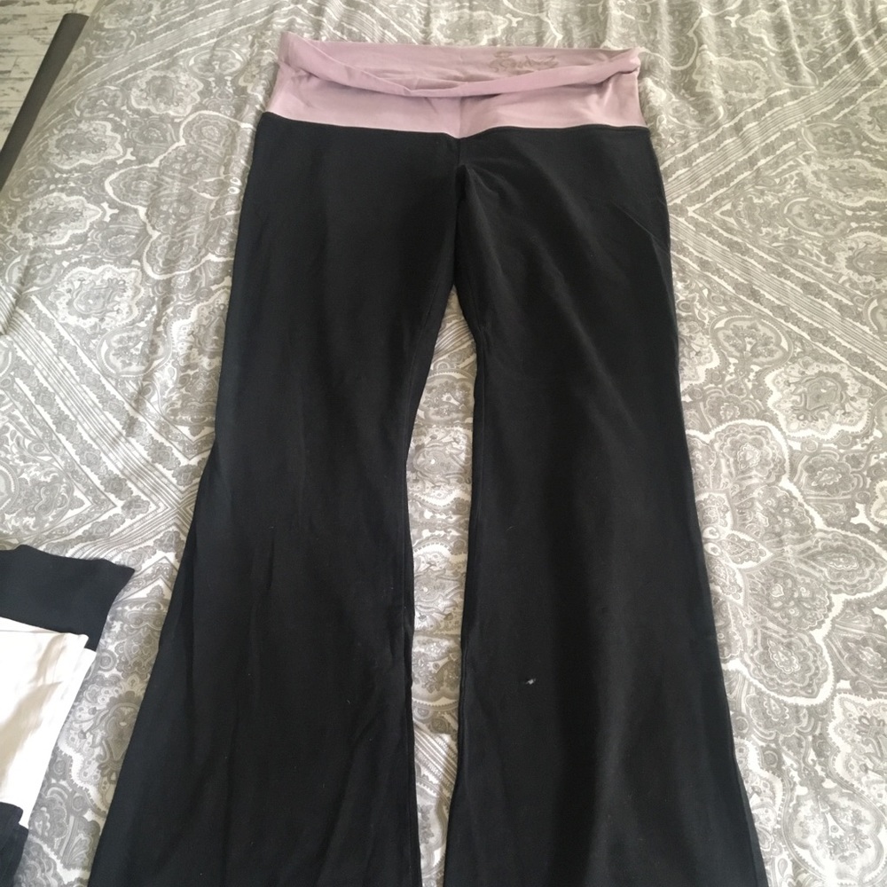 Yoga pants